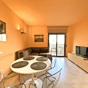 Urban Manresa-city Center With Balcony Manresa